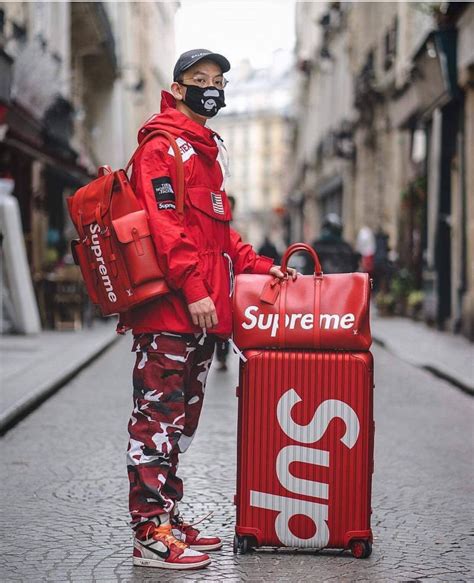 supreme hypebeast